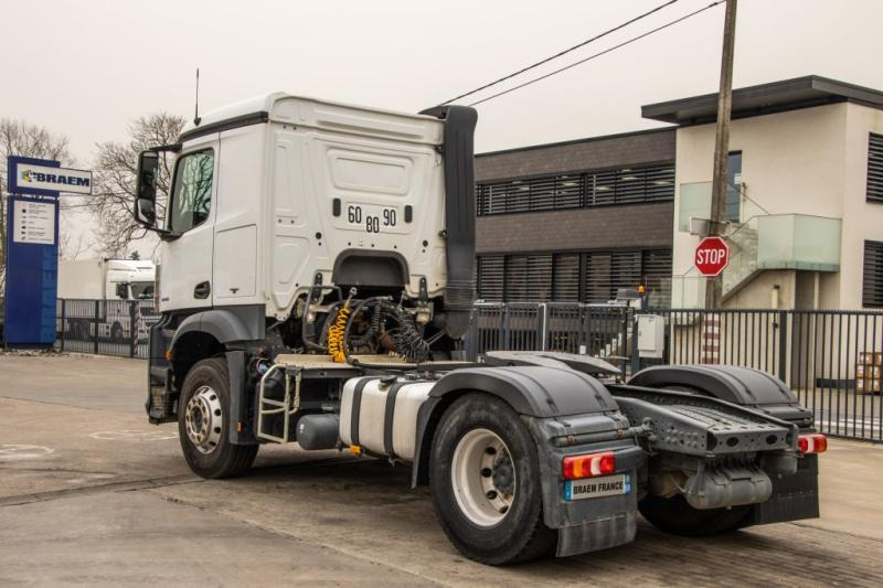 Mercedes AROCS(no Actros) 1845LS+E6+HYDRAULIQUE - Sadulveok: pilt 5 Mercedes AROCS(no Actros) 1845LS+E6+HYDRAULIQUE - Sadulveok: pilt 5