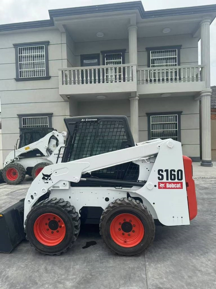 Bobcat S 160 - Kompaktlaadur: pilt 2 Bobcat S 160 - Kompaktlaadur: pilt 2