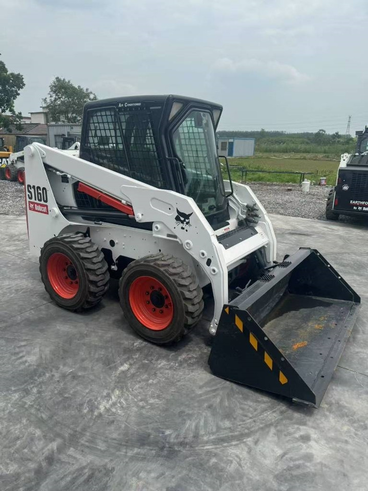 Bobcat S 160 - Lintekskavaator: pilt 1 Bobcat S 160 - Lintekskavaator: pilt 1