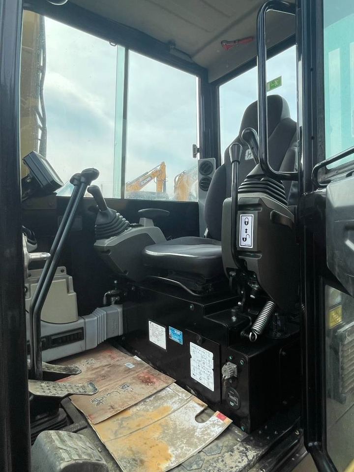 CAT 305.5E2 - Miniekskavaator: pilt 5 CAT 305.5E2 - Miniekskavaator: pilt 5