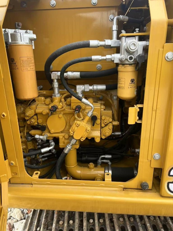 CAT 312D2GC - Lintekskavaator: pilt 4 CAT 312D2GC - Lintekskavaator: pilt 4