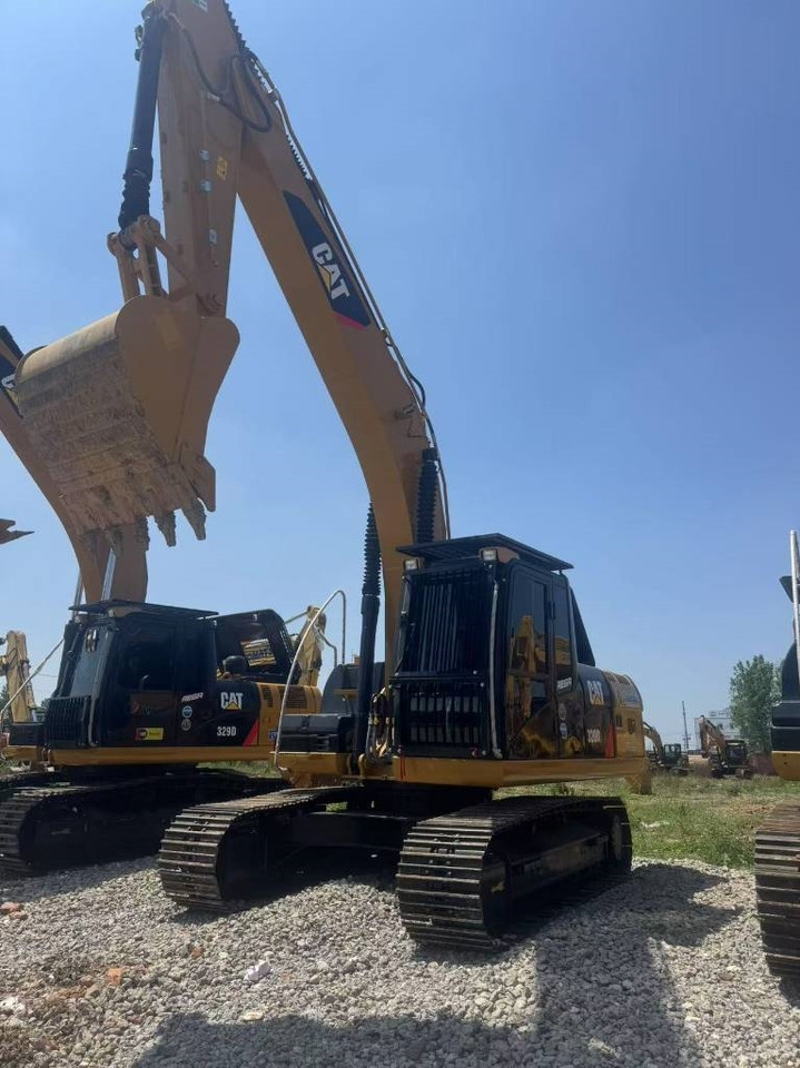 CAT 320d2 - Lintekskavaator: pilt 3 CAT 320d2 - Lintekskavaator: pilt 3