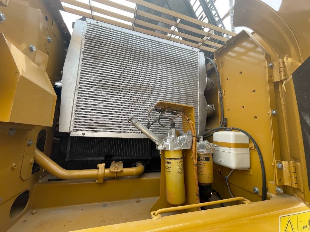 CAT 329D2 - Lintekskavaator: pilt 4 CAT 329D2 - Lintekskavaator: pilt 4