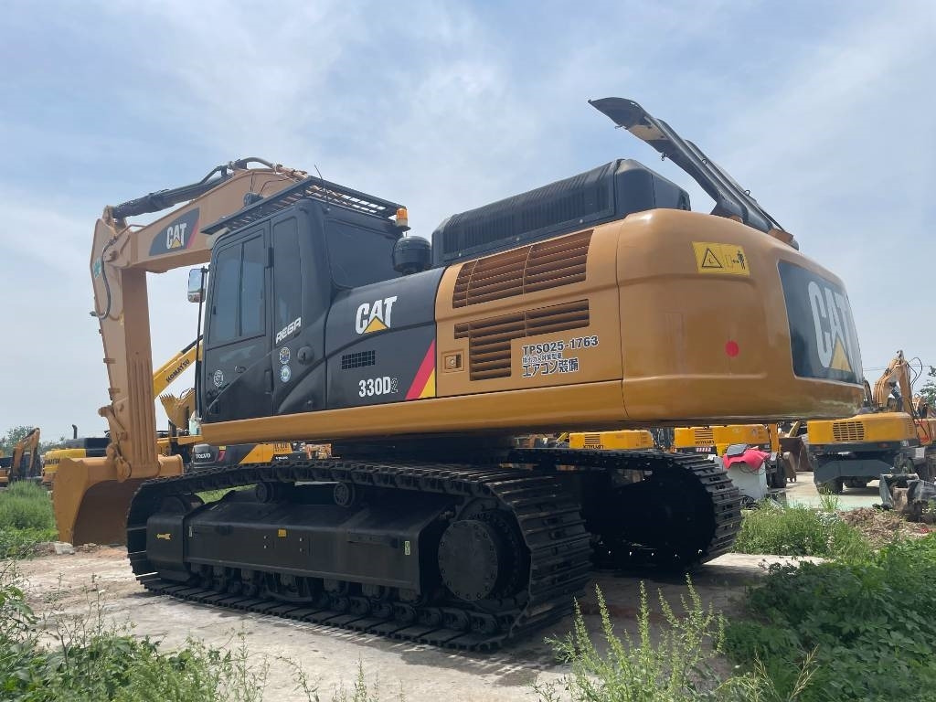 CAT 330D2 - Lintekskavaator: pilt 1 CAT 330D2 - Lintekskavaator: pilt 1