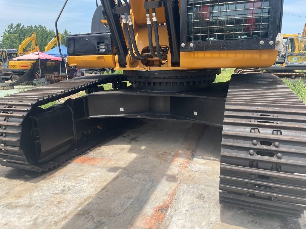 CAT 330D2 - Lintekskavaator: pilt 3 CAT 330D2 - Lintekskavaator: pilt 3