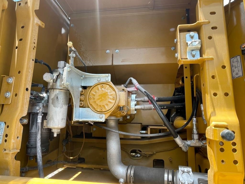 CAT 330GC - Lintekskavaator: pilt 4 CAT 330GC - Lintekskavaator: pilt 4