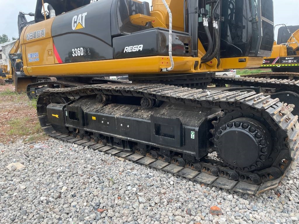 CAT 336D2 - Lintekskavaator: pilt 2 CAT 336D2 - Lintekskavaator: pilt 2