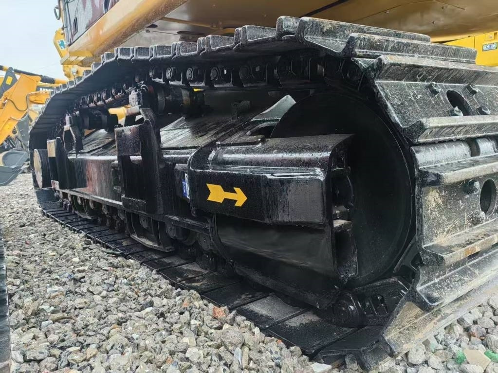 CAT 340 D L - Lintekskavaator: pilt 2 CAT 340 D L - Lintekskavaator: pilt 2