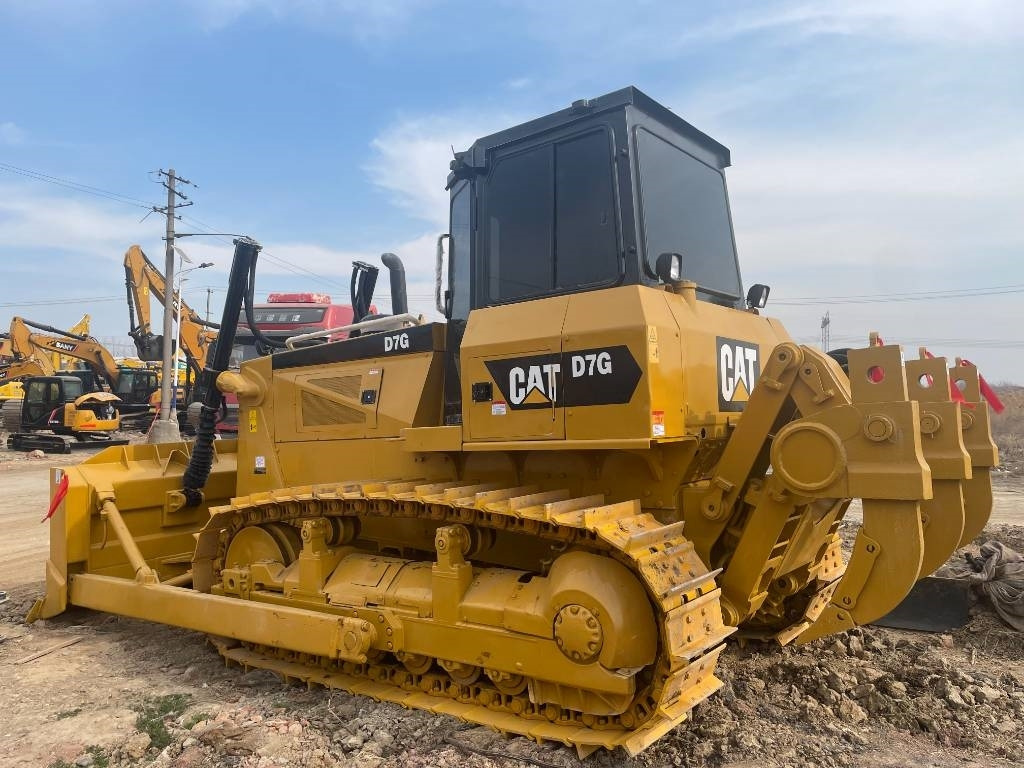 CAT D 7 G - Buldooser: pilt 1 CAT D 7 G - Buldooser: pilt 1