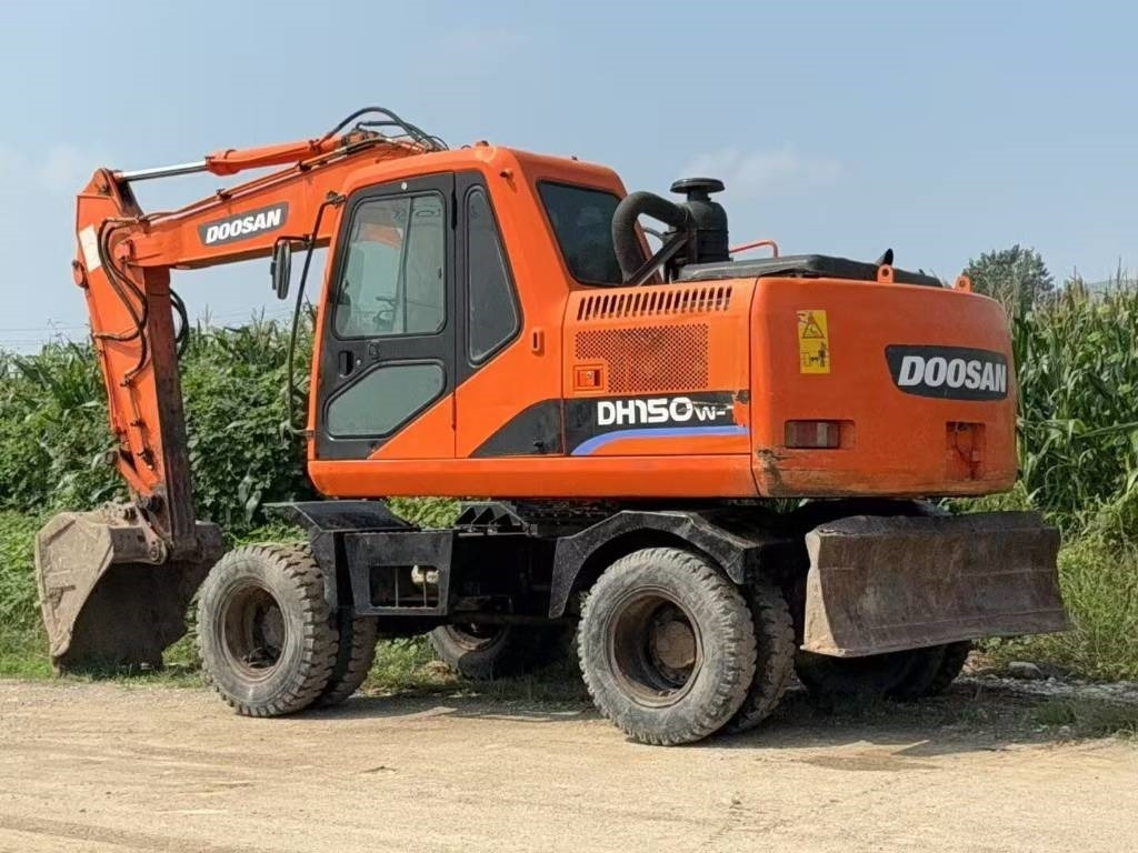 Doosan DH 150 W-7 - Lintekskavaator: pilt 4 Doosan DH 150 W-7 - Lintekskavaator: pilt 4