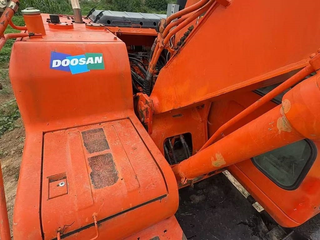 Doosan DH 150 W-7 - Ratastel ekskavaator: pilt 5 Doosan DH 150 W-7 - Ratastel ekskavaator: pilt 5