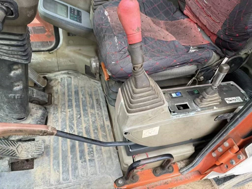 Doosan DH 150 W-7 - Ratastel ekskavaator: pilt 4 Doosan DH 150 W-7 - Ratastel ekskavaator: pilt 4