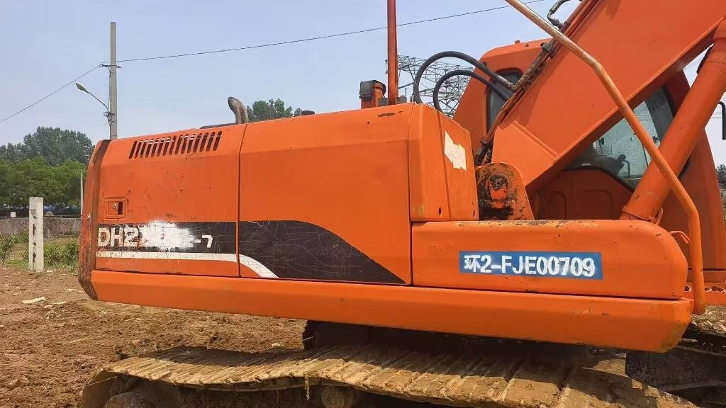 Doosan DH 225 LC-7 - Lintekskavaator: pilt 3 Doosan DH 225 LC-7 - Lintekskavaator: pilt 3