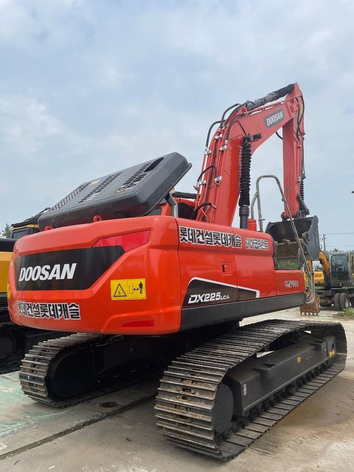Doosan DX 225 LC - Lintekskavaator: pilt 2 Doosan DX 225 LC - Lintekskavaator: pilt 2