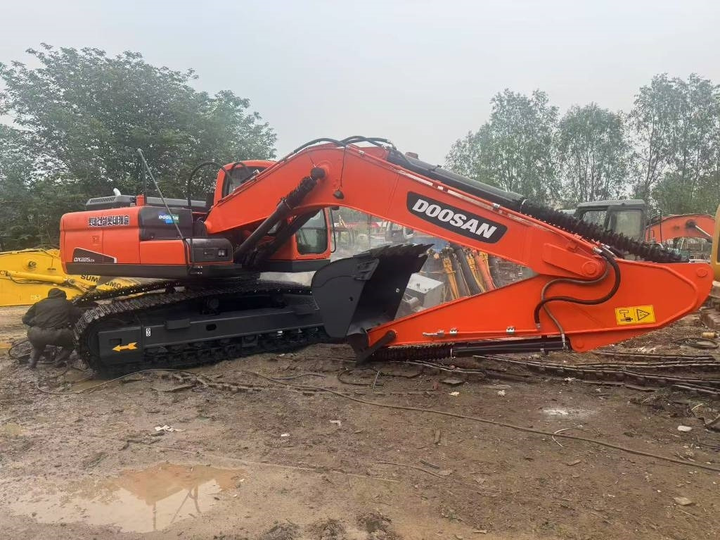 Doosan DX 225 LCA - Lintekskavaator: pilt 4 Doosan DX 225 LCA - Lintekskavaator: pilt 4