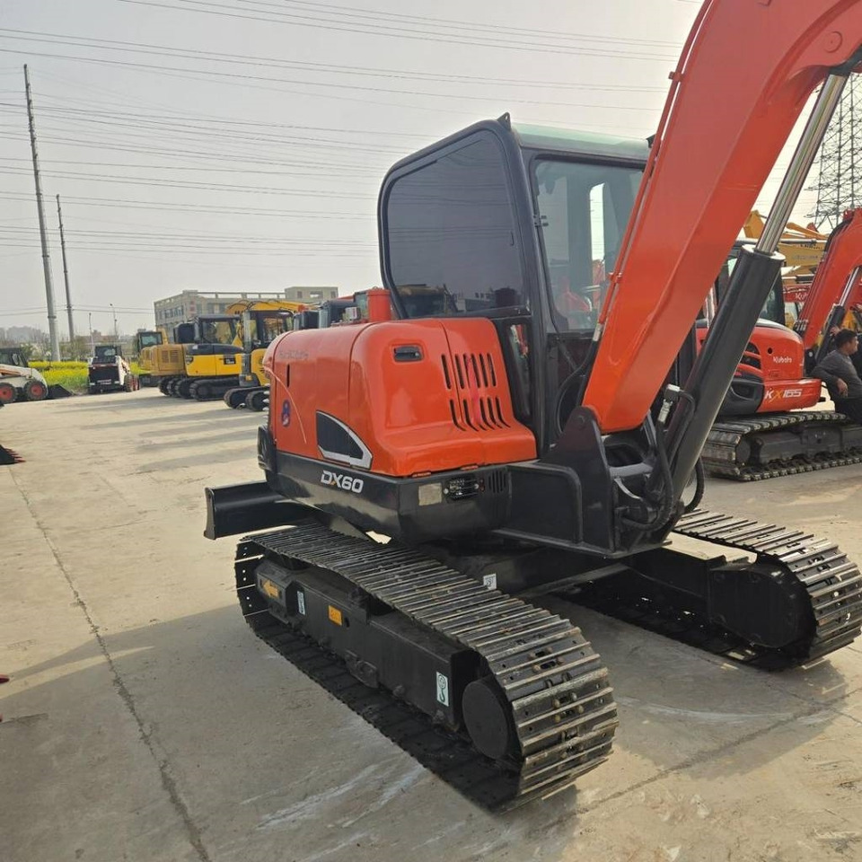 Doosan DX 60 - Miniekskavaator: pilt 3 Doosan DX 60 - Miniekskavaator: pilt 3