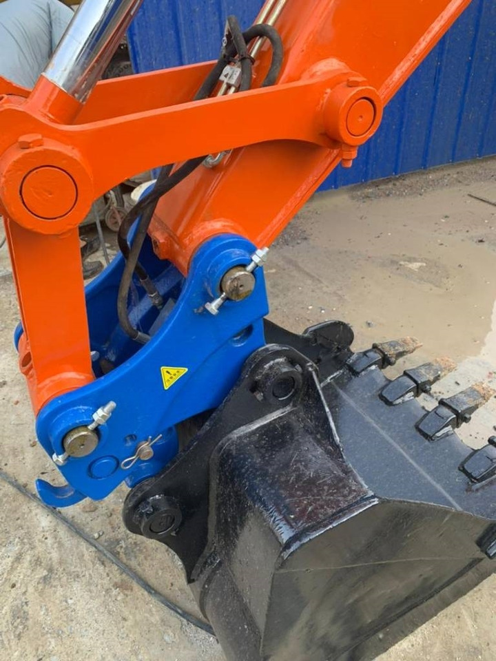 Doosan DX 75-9 C - Miniekskavaator: pilt 4 Doosan DX 75-9 C - Miniekskavaator: pilt 4