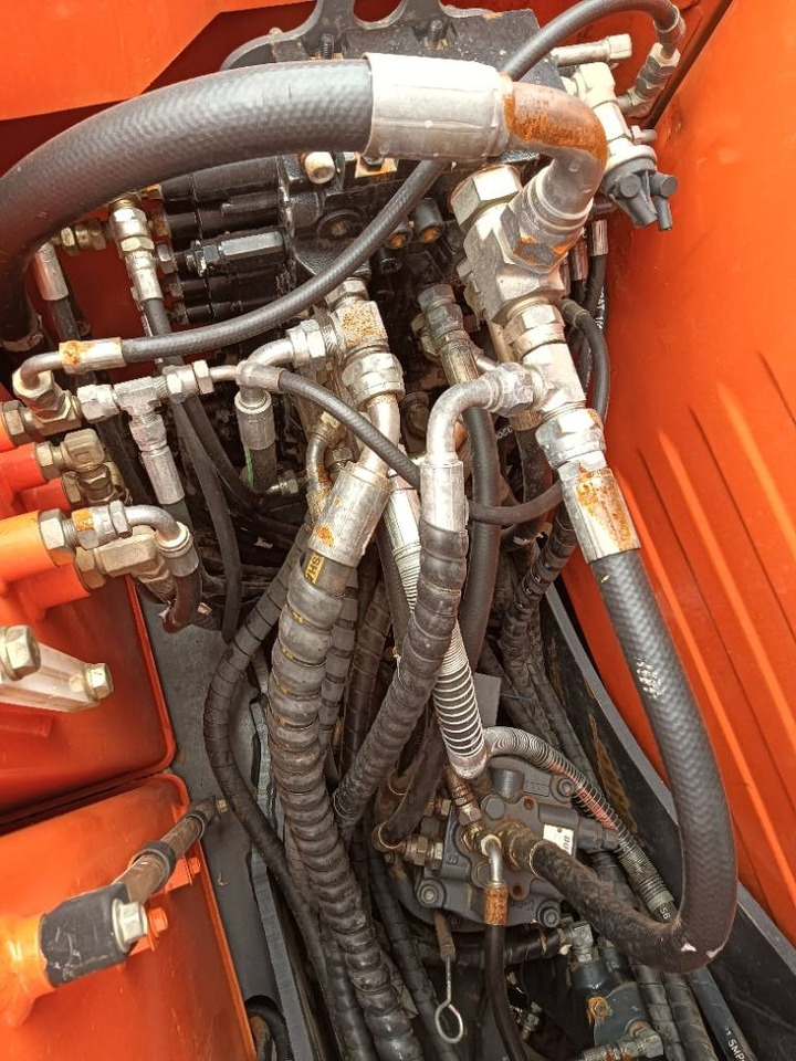 Doosan DX 75 - Lintekskavaator: pilt 5 Doosan DX 75 - Lintekskavaator: pilt 5