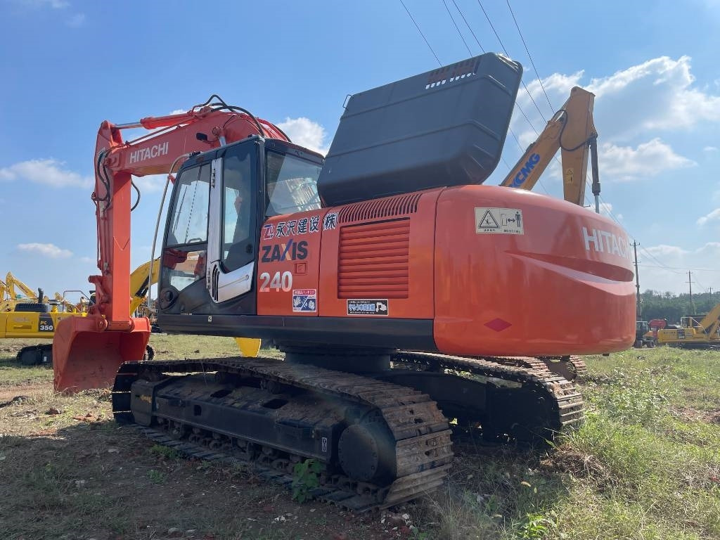 Hitachi ZX 240 - Lintekskavaator: pilt 4 Hitachi ZX 240 - Lintekskavaator: pilt 4