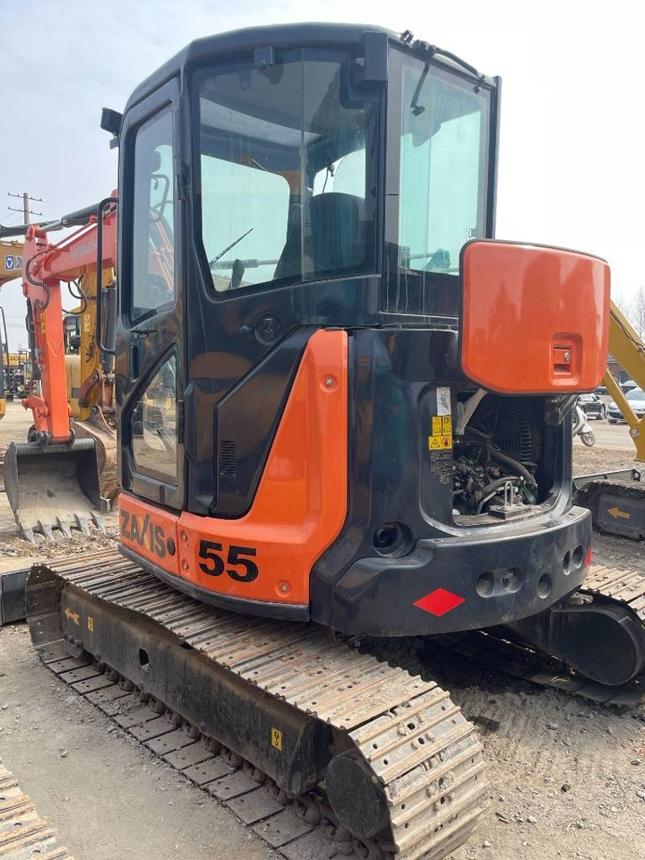 Hitachi ZX 55 - Miniekskavaator: pilt 4 Hitachi ZX 55 - Miniekskavaator: pilt 4