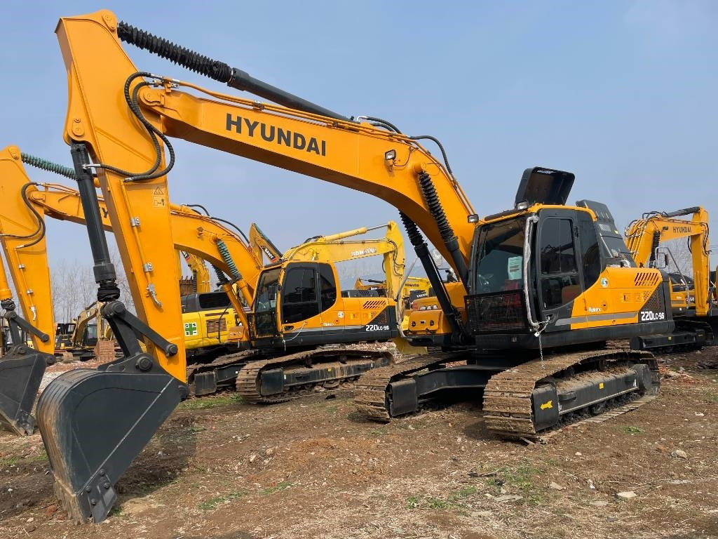 Hyundai 225LC-9S - Lintekskavaator: pilt 4 Hyundai 225LC-9S - Lintekskavaator: pilt 4