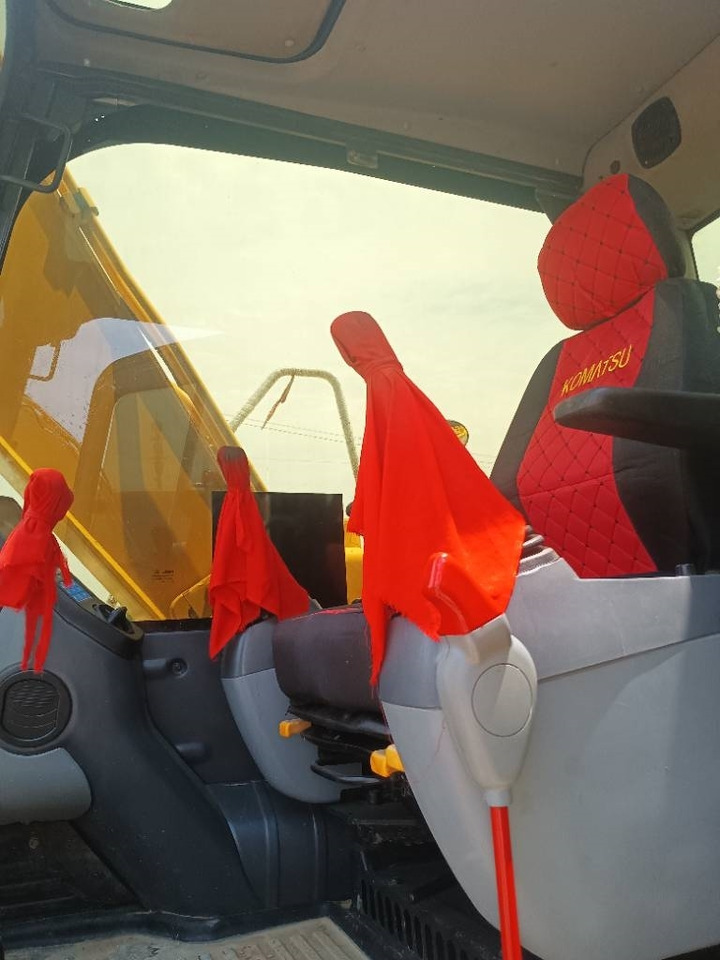 Komatsu PC 120 - Lintekskavaator: pilt 5 Komatsu PC 120 - Lintekskavaator: pilt 5