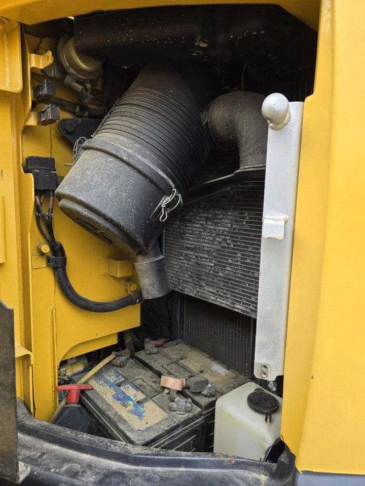 Komatsu PC 128 US-8 - Lintekskavaator: pilt 4 Komatsu PC 128 US-8 - Lintekskavaator: pilt 4