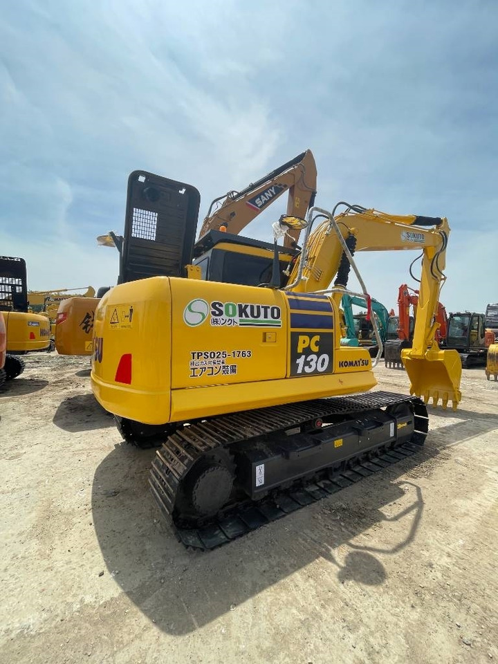 Komatsu PC 130 - Lintekskavaator: pilt 1 Komatsu PC 130 - Lintekskavaator: pilt 1