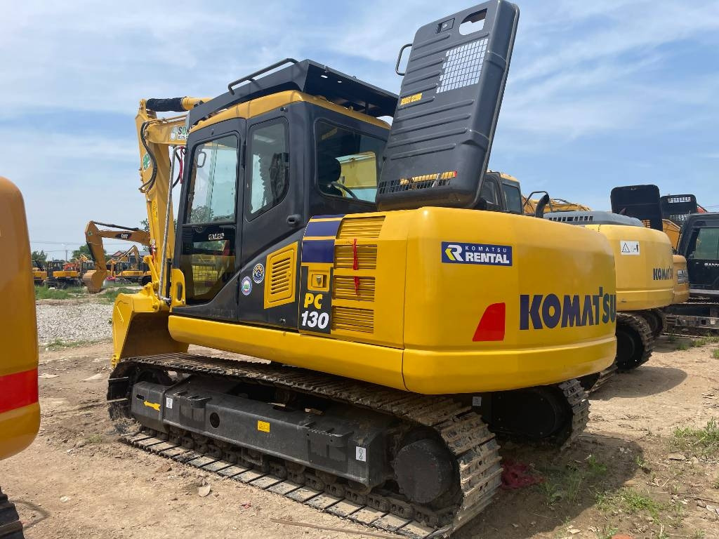 Komatsu PC 130 - Lintekskavaator: pilt 1 Komatsu PC 130 - Lintekskavaator: pilt 1