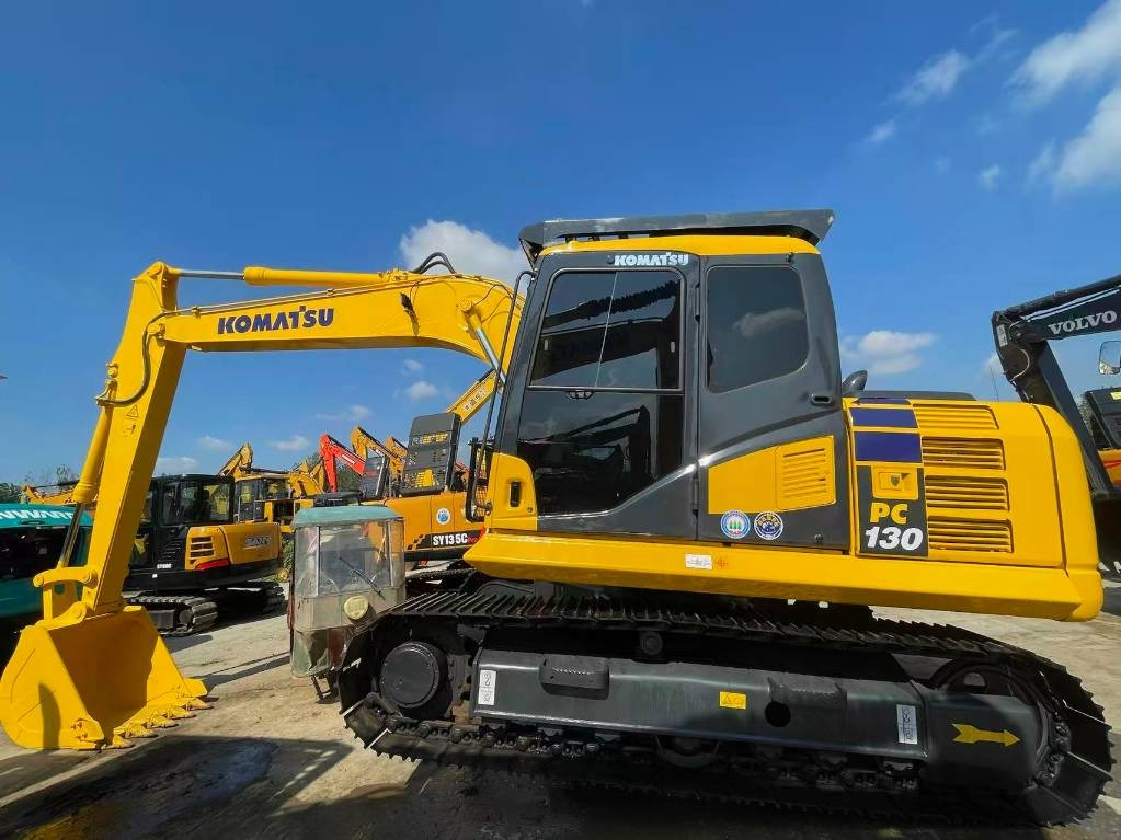 Komatsu PC 130 - Lintekskavaator: pilt 1 Komatsu PC 130 - Lintekskavaator: pilt 1