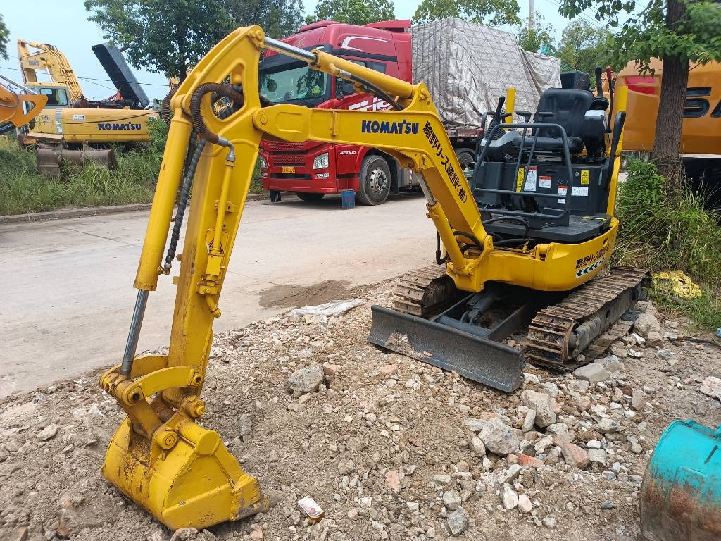 Komatsu PC 18 - Lintekskavaator: pilt 1 Komatsu PC 18 - Lintekskavaator: pilt 1