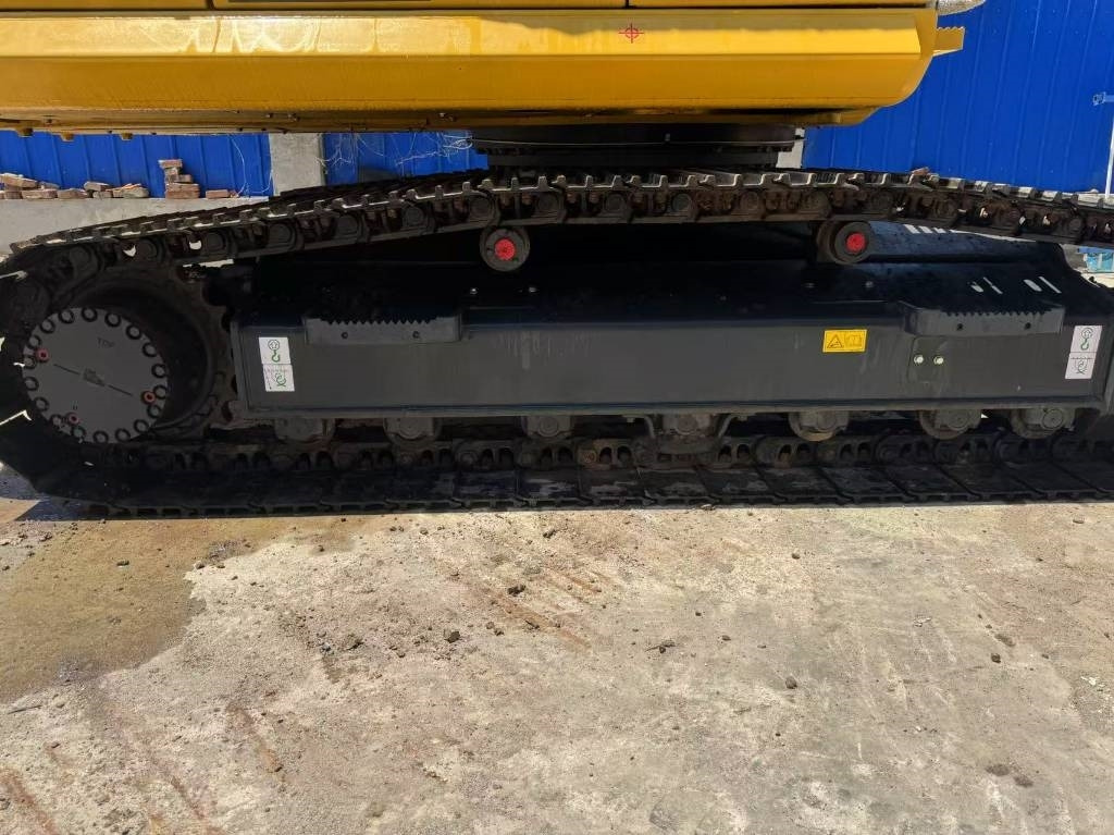 Komatsu PC 200 8N - Lintekskavaator: pilt 5 Komatsu PC 200 8N - Lintekskavaator: pilt 5