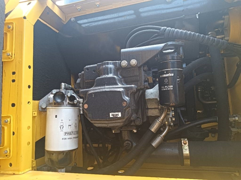 Komatsu PC 240 - Lintekskavaator: pilt 2 Komatsu PC 240 - Lintekskavaator: pilt 2