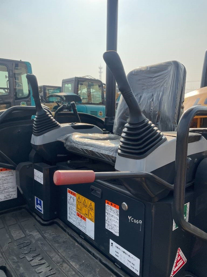 Komatsu PC 35 - Miniekskavaator: pilt 4 Komatsu PC 35 - Miniekskavaator: pilt 4