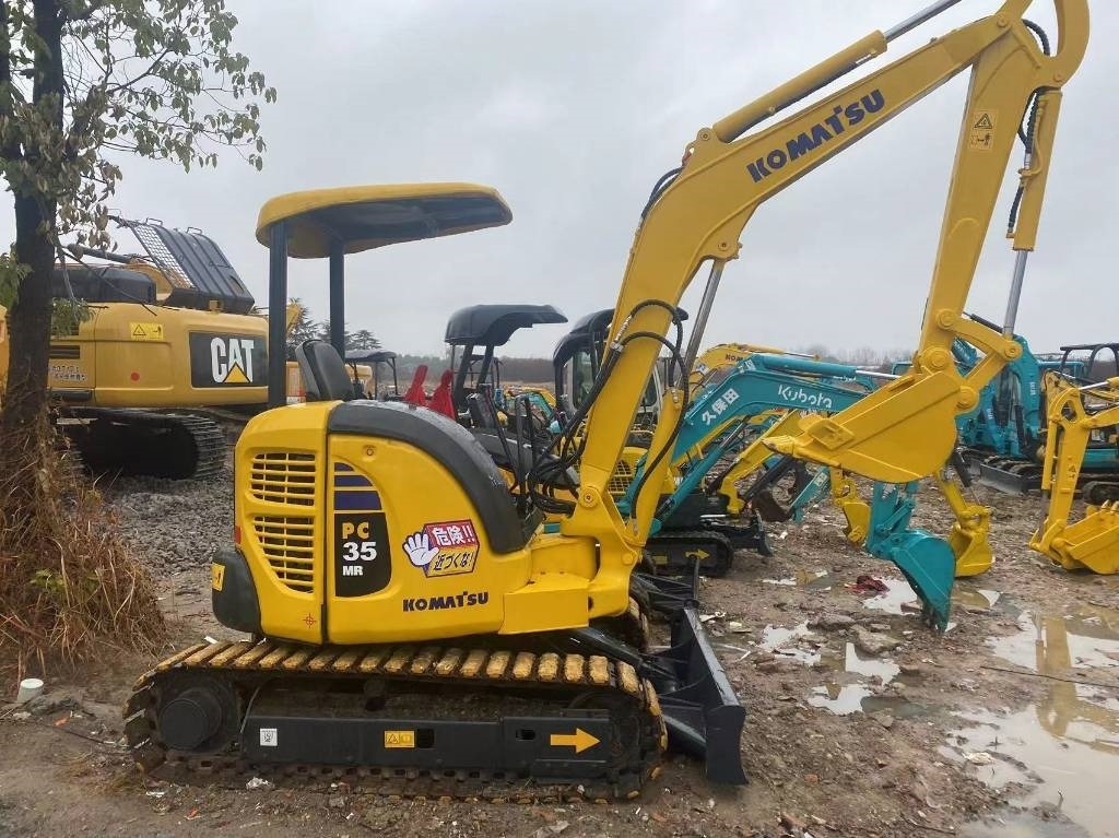 Komatsu PC 35 - Lintekskavaator: pilt 1 Komatsu PC 35 - Lintekskavaator: pilt 1
