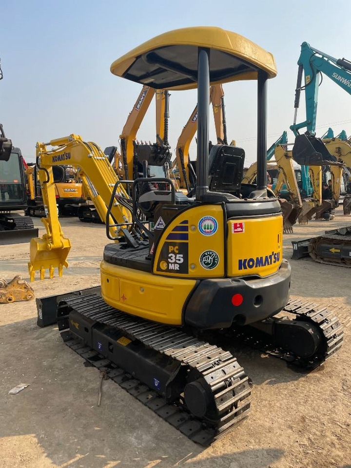 Komatsu PC 35 - Lintekskavaator: pilt 3 Komatsu PC 35 - Lintekskavaator: pilt 3