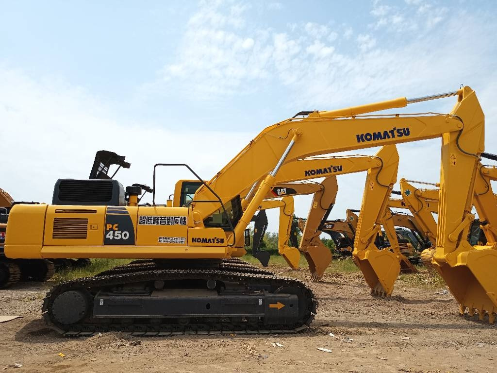Komatsu PC 450 - Lintekskavaator: pilt 1 Komatsu PC 450 - Lintekskavaator: pilt 1