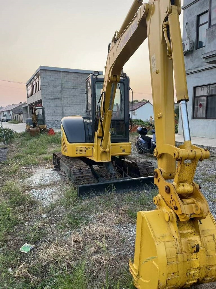 Komatsu PC 55 MR - Miniekskavaator: pilt 4 Komatsu PC 55 MR - Miniekskavaator: pilt 4