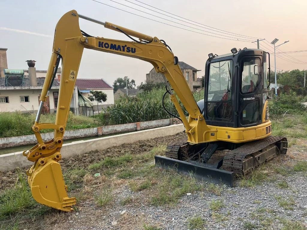 Komatsu PC 55 MR - Miniekskavaator: pilt 1 Komatsu PC 55 MR - Miniekskavaator: pilt 1