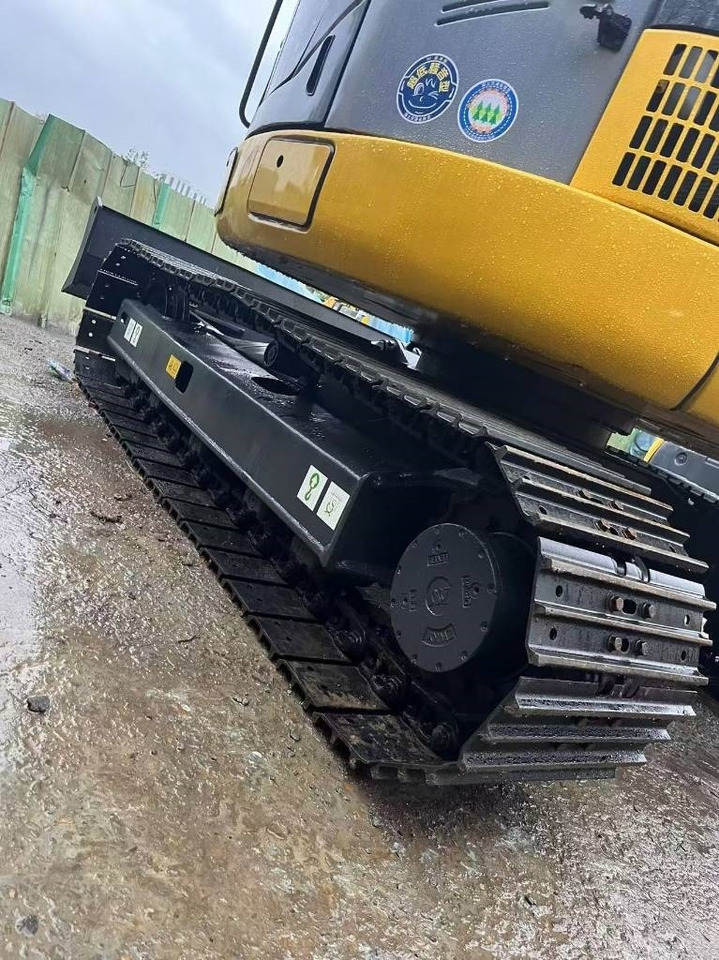 Komatsu PC 78 - Lintekskavaator: pilt 2 Komatsu PC 78 - Lintekskavaator: pilt 2