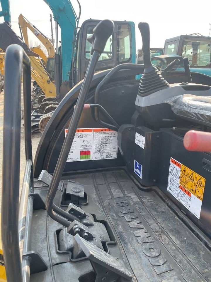 Komatsu PC35 - Miniekskavaator: pilt 5 Komatsu PC35 - Miniekskavaator: pilt 5