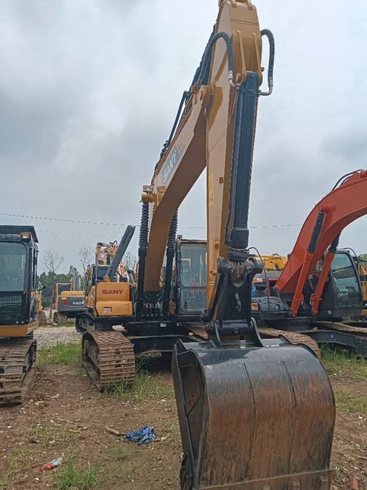 Sany 205C - Lintekskavaator: pilt 2 Sany 205C - Lintekskavaator: pilt 2