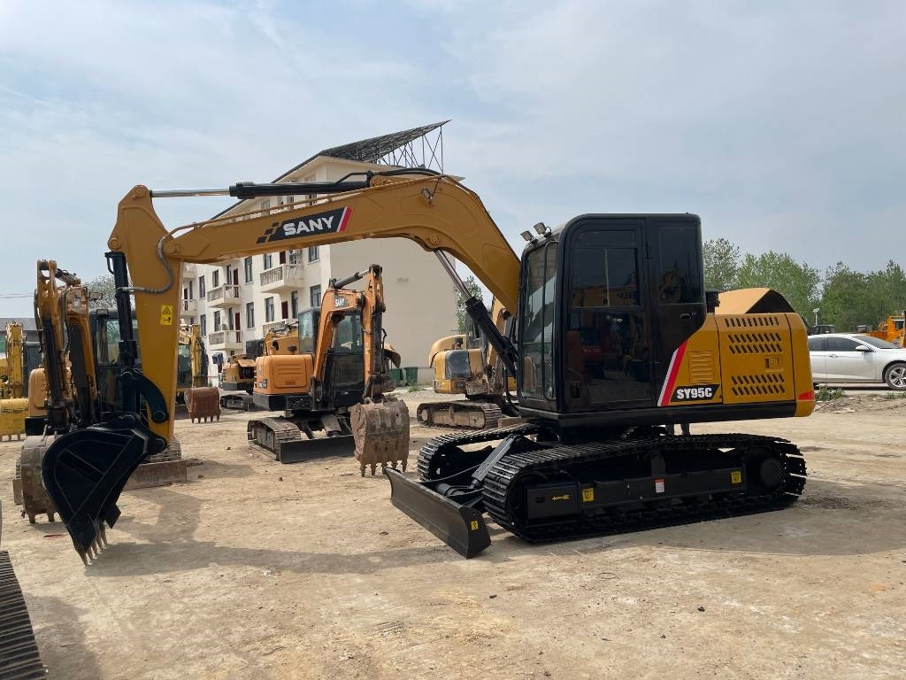 Sany SY 95 C - Lintekskavaator: pilt 2 Sany SY 95 C - Lintekskavaator: pilt 2