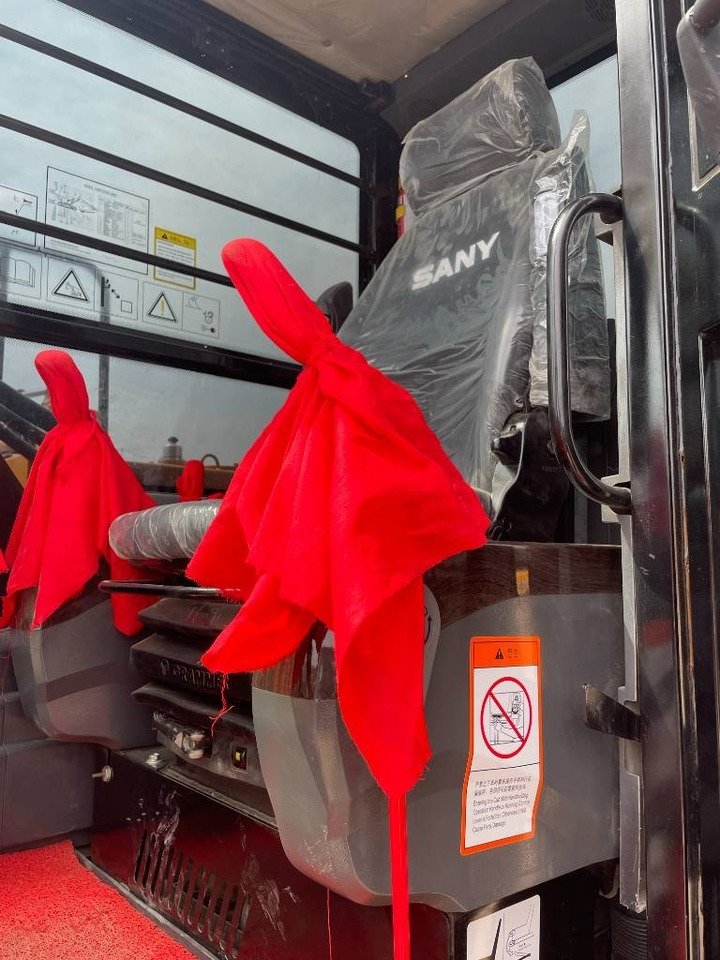 Sany SY 95 C - Lintekskavaator: pilt 3 Sany SY 95 C - Lintekskavaator: pilt 3