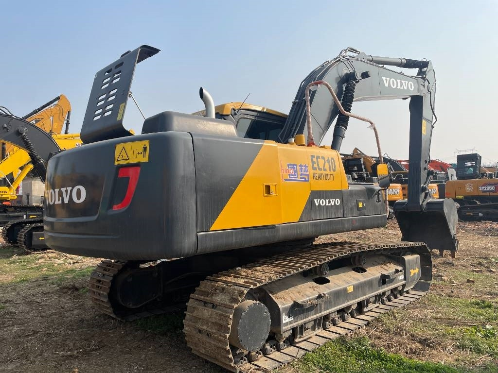 Volvo EC 210 - Lintekskavaator: pilt 1 Volvo EC 210 - Lintekskavaator: pilt 1
