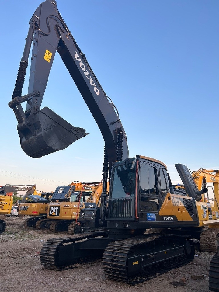 Volvo EC 210 - Lintekskavaator: pilt 1 Volvo EC 210 - Lintekskavaator: pilt 1