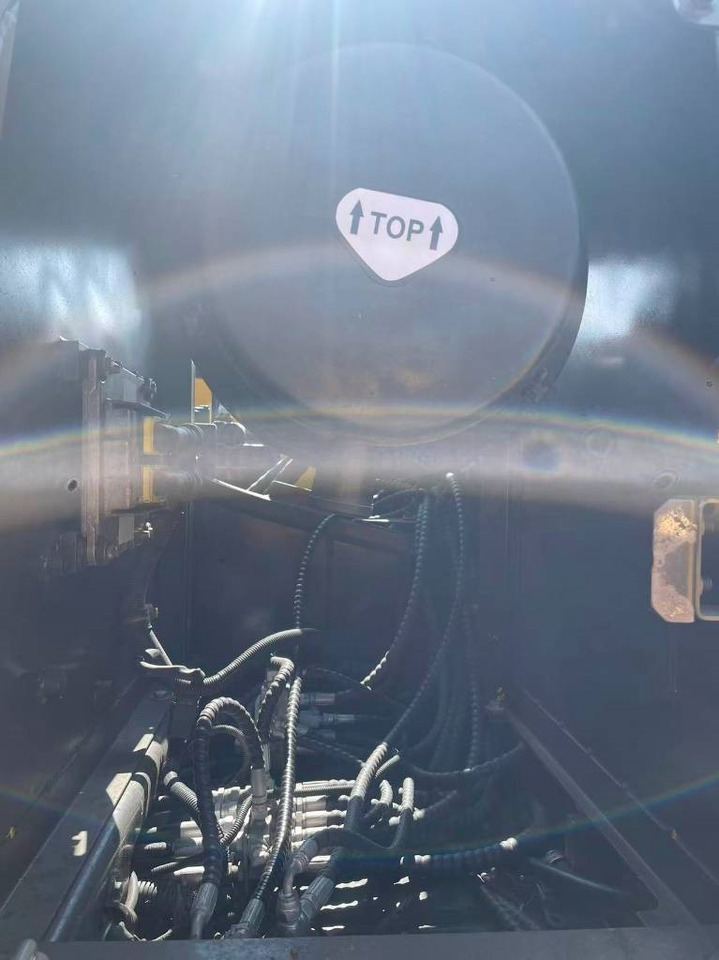 Volvo EC 240 - Lintekskavaator: pilt 3 Volvo EC 240 - Lintekskavaator: pilt 3