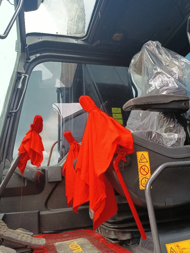 Volvo EC 290 - Lintekskavaator: pilt 3 Volvo EC 290 - Lintekskavaator: pilt 3