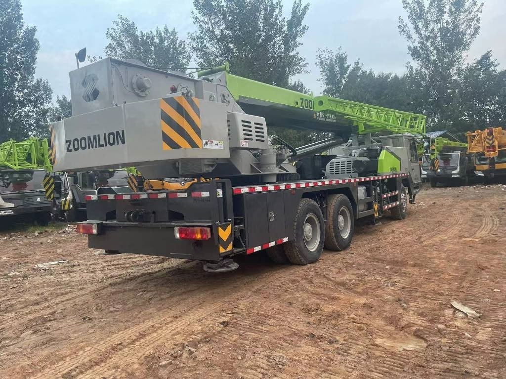 Zoomlion ZTC 500 V - Maastikukraana: pilt 2 Zoomlion ZTC 500 V - Maastikukraana: pilt 2