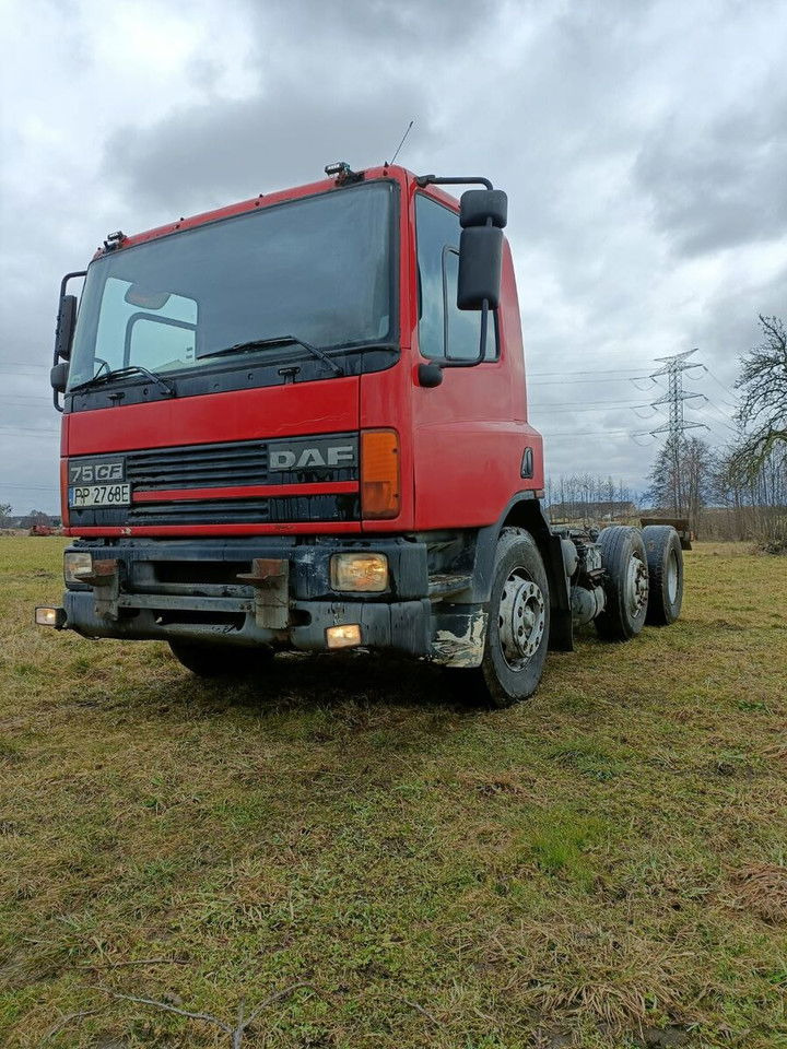 DAF CF 75.250 - Kabiinišassiiga veoauto: pilt 3 DAF CF 75.250 - Kabiinišassiiga veoauto: pilt 3